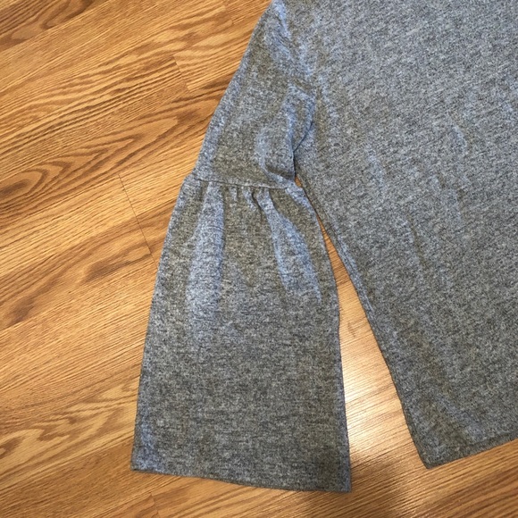 Zara Knit Top - Picture 2 of 4